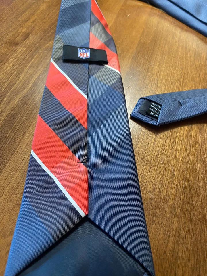 New England PATRIOTS NFL Tie Blue Red Stripes Logo  - Image 4 of 4