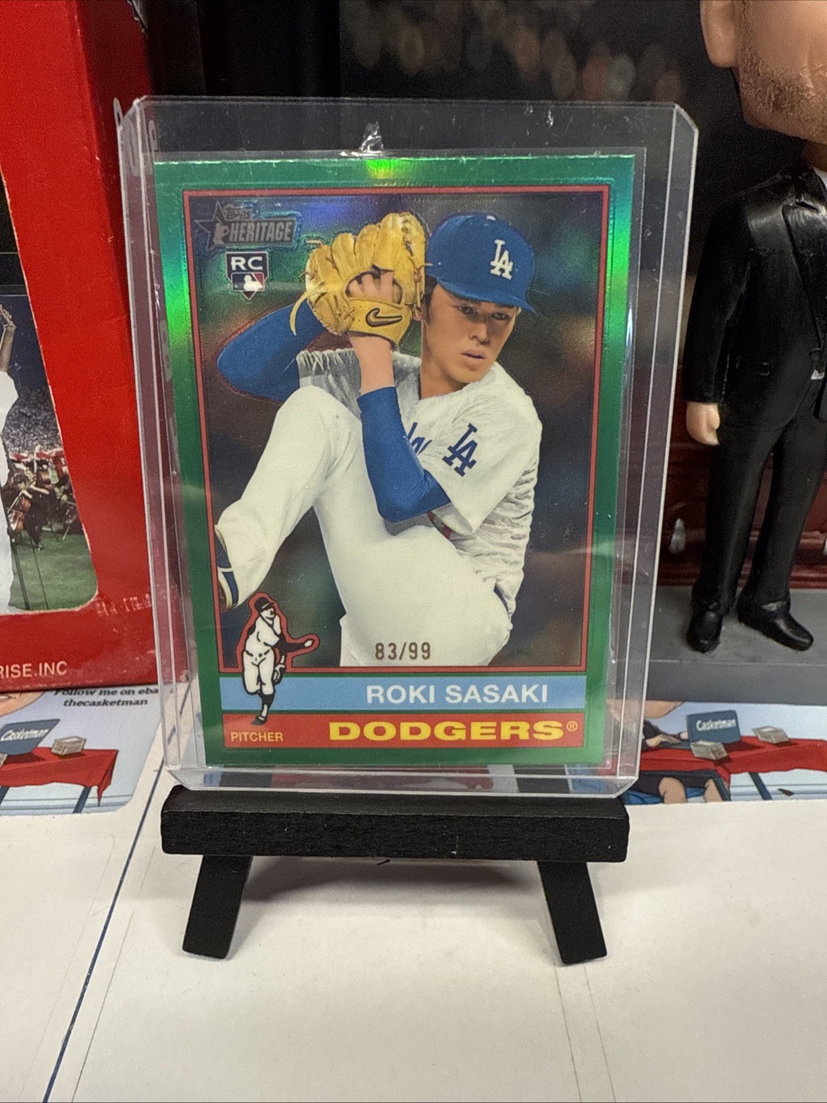 2025 Topps Heritage - Roki Sasaki #224 Chrome Green Border /99 (RC)