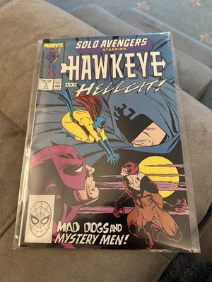 Solo Avengers . # 9 . Hawkeye and Hellcat . Marvel Comics.