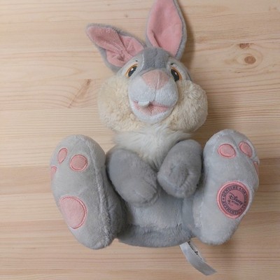 Disney Store Klopfer Plüschtier Kuscheltier sitzender Hase Bambi grau Original Etikett