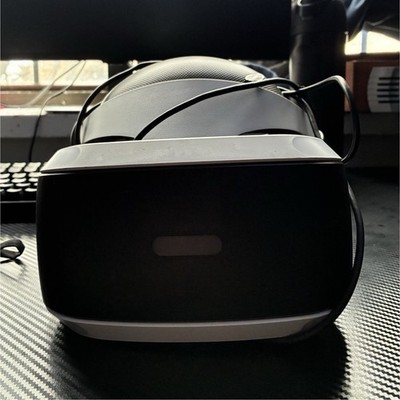PlayStation VR Headset w/Camera, Motion Controllers, extra $15 for charging dock