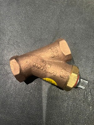 United Randleman Brass strainer Valve Y 1/2  200wsp 400wog 