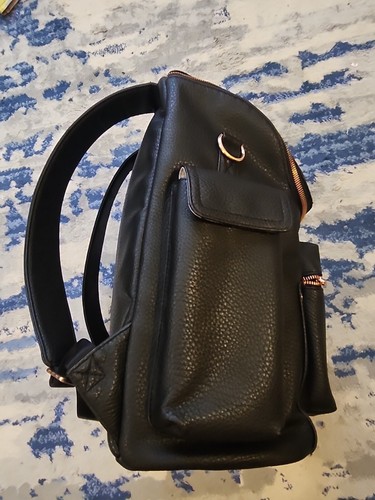 JUJUBE (JU JU BE) FOREVER LEATHER BACKPACK DIAPERBAG VERY GOOD CONDITION - Picture 3 of 10