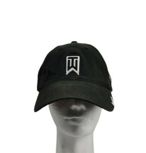tiger woods black hat