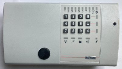FM4040-8 ZONE Radio Empfänger Panel oder Add Radio Melder zu kabelgebundenen Alarmanlagen
