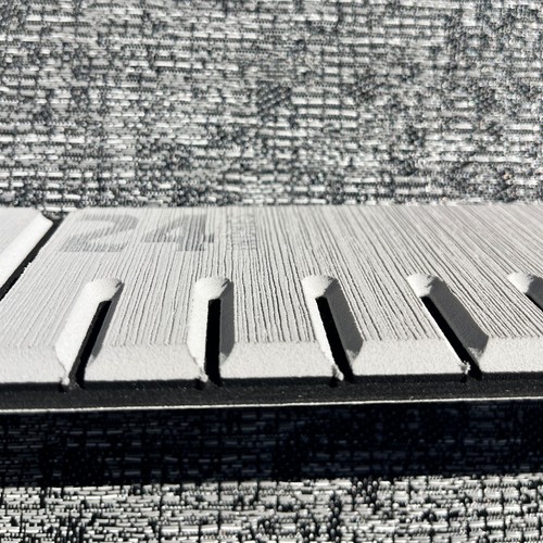 reFLEX | 36" Fish Ruler for Boats | Crossbill Grey over Aphotic Black - Lasered - Bild 9 von 10