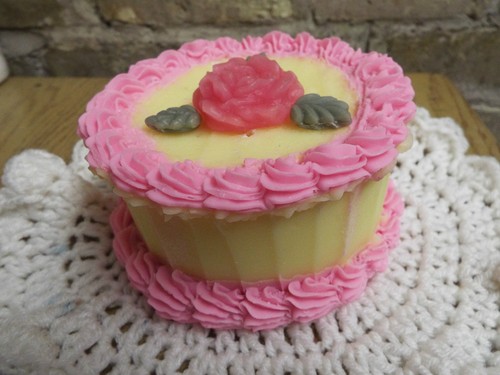 WOW! SCHÖNE BLUMENVERZIERTE KUCHENKERZE - 5" - SIE WÄHLEN FARBEN & DUFT - 5" - Bild 3 von 5