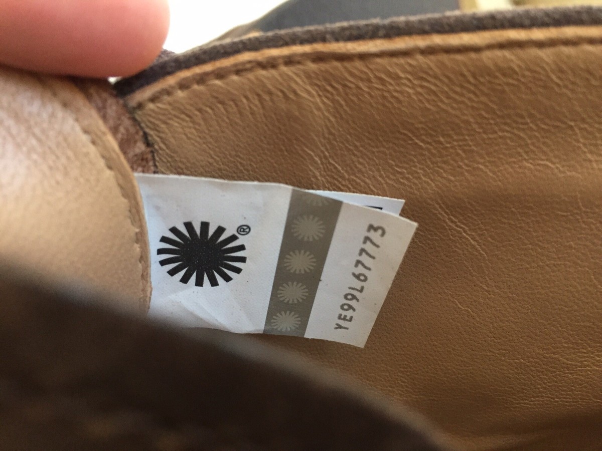UGG MEN DAGMANN GRIZZLY CHUKKAS SLIP ON LEATHER SHOE US 14  display picture 1