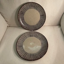 Over And Back Stoneware Salad/ Dessert Plates Beige Brown Lined Pattern Set 2