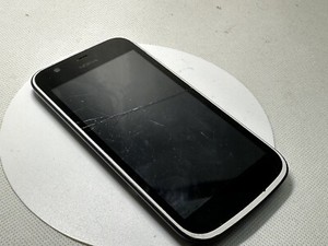 Nokia 1 TA-1060 - dunkelgrau Smartphone defekt