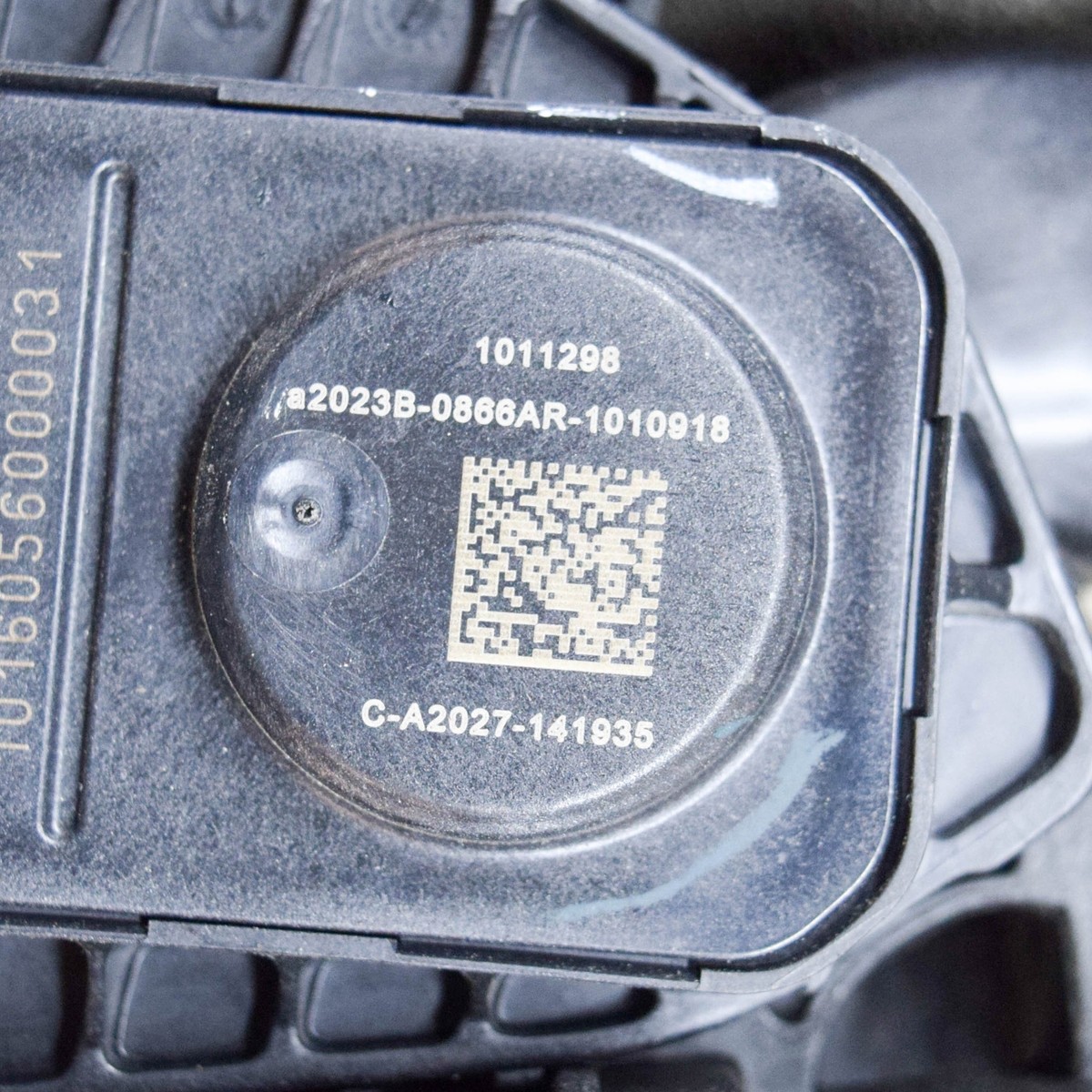 TESLA MODEL 3 AWD Accelerator Pedal RHD 1011298 A2031-125303 2020