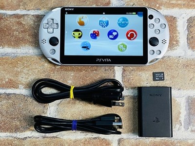 SONY PS Vita PCH-2000 ZA25 SILVER Japan PlayStation Charger  8GB Tested No.2 DDP