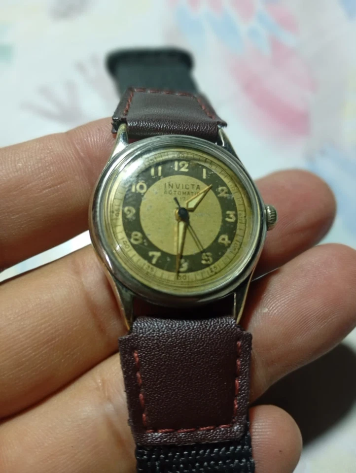 Vintage Invicta 17 Mecánico Estilo Militar Hombre’s,33mm,/Funciona LEER DESCRIPCIÓN Foto 4 de 4