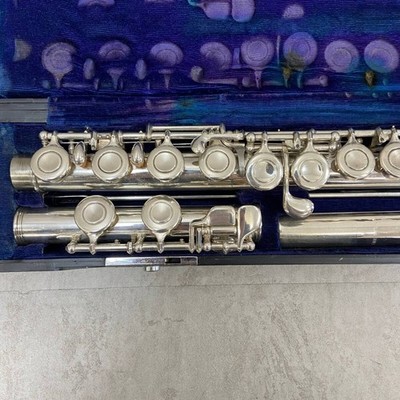 YAMAHA YFL-31 Flute Silver Headjoint E-Mechanism Used With Case