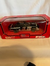 1993 Dale Earnhardt diecast Chevy Lumina 1:24 09050