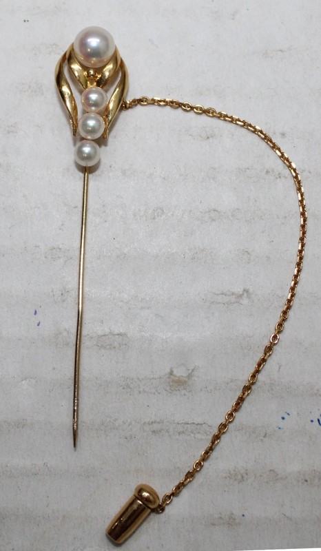 18K Gold & 4 Pinkish Pearls Stick Pin / Brooch 3.3 Grams 3 1/2" Long