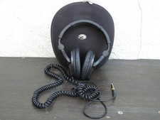 Sennheiser HD 280 Pro 64 Ohm Studio Headphones New Ear pads Hard Storage Case