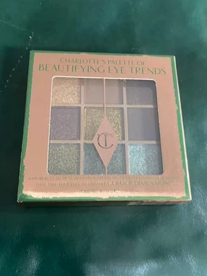 Charlotte Tilbury Palette Of Beautifying Eye Trends-EMERALD EFFECT