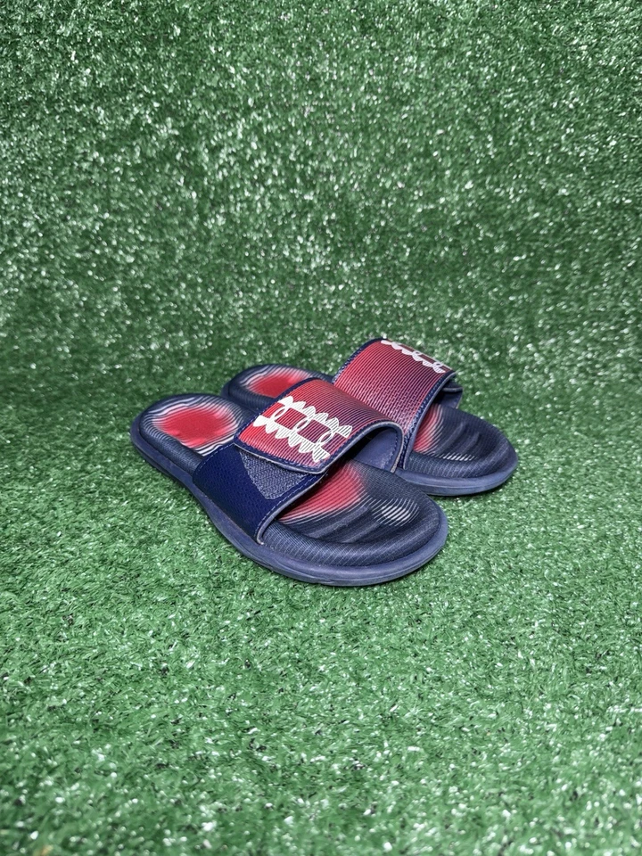 Sandalias cómodas Under Armour jóvenes niños talla 1Y azul rojo toboganes de playa Foto 2 de 4