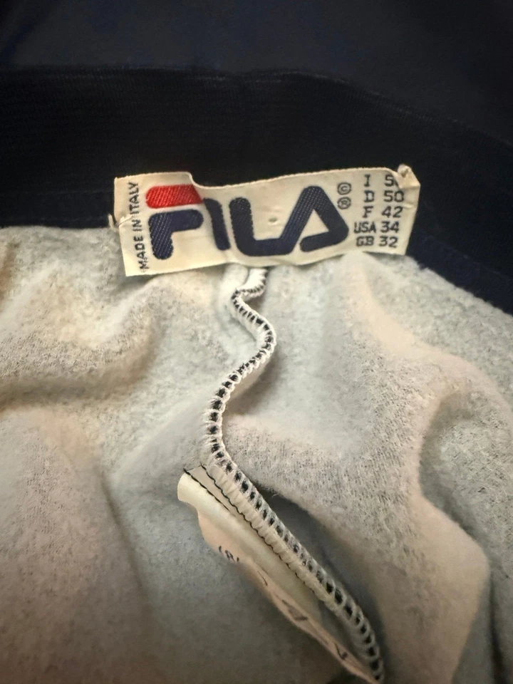 Pantalones de chándal FILA azules vintage para hombre talla US 34 Foto 4 de 4