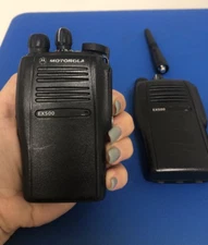 LOT OF 2X GENUINE Motorola EX500 UHF Radio Two Way Radio/AAH38SDC9AA3AN