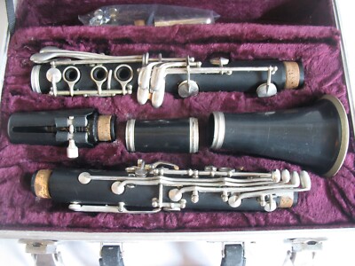 Used AMATI KRASLICE ACL 201 CLARINET WITH CASE | eBay