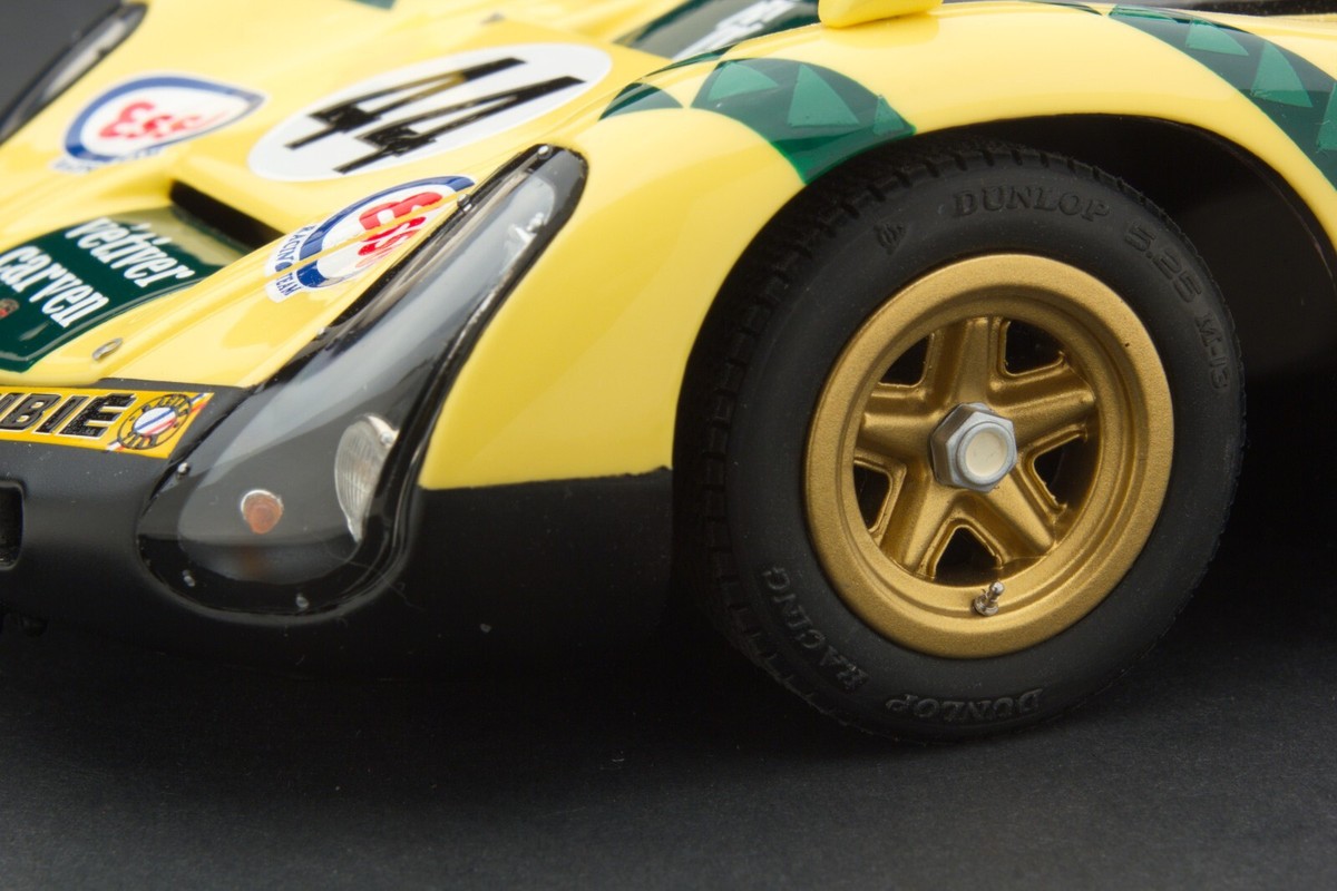 Exoto 1:18 | LE MANS NIGHTTIME | 1974 Carven Vetiver Porsche 910-6