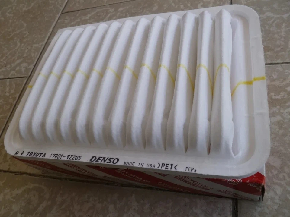 Toyota Corolla Matrix Yaris Scion xD Air Filter Genuine OEM 17801-YZZ05 - Image 3 of 4