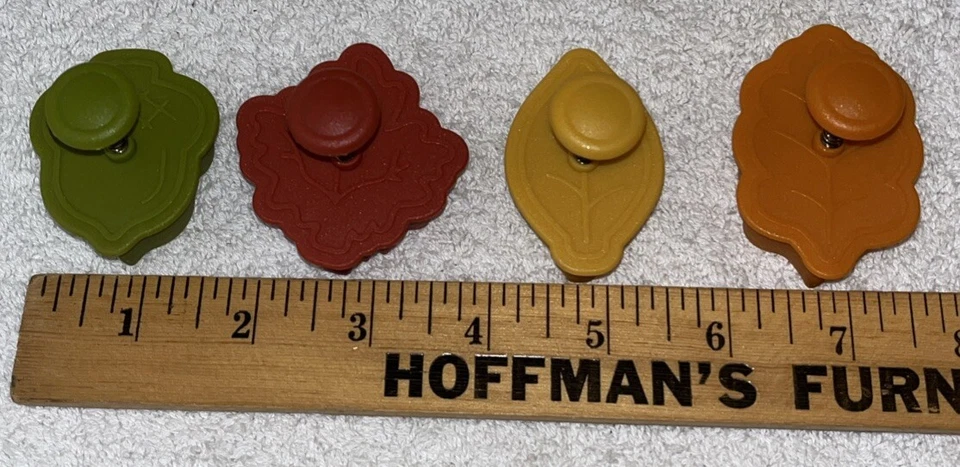 Cortadores de piecrust Williams-Sonoma Fall Forest - Conjunto de 4 - Imagem 3 de 4