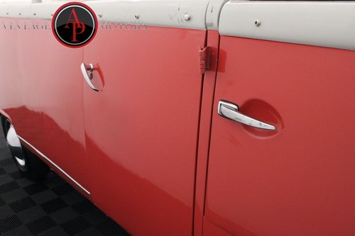 1974 Volkswagen Bus Customized Surf Truck - Picture 23 of 40