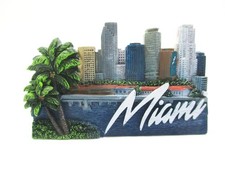 Miami Florida Poly Magnet Souvenir America Sea Palm Tree Skyline