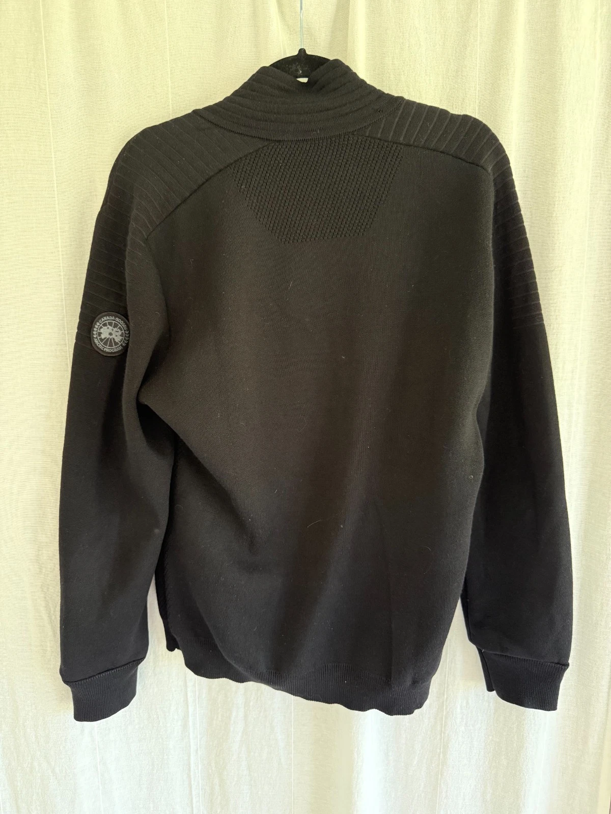 Canada Goose Clarke Men’s 1/4 Zip Sweater Size L Black Merino Wool Made In Italy
Opens in a new wind