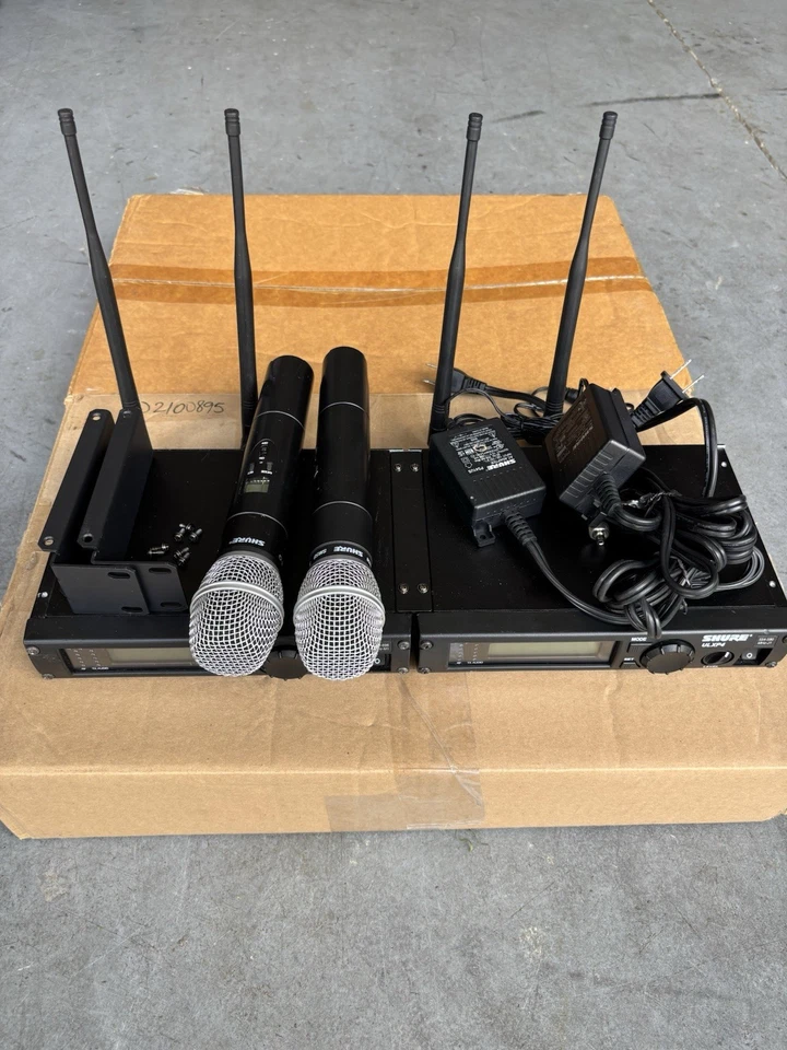 Shure ULXP4/ULX2-SM58 Wireless Microphone System 662Mhz-698Mhz - Image 3 of 4