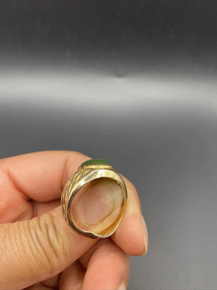 Anillo de sello firmado relleno de oro de 10k vintage con jade ovalado grande? Talla 9 Foto 4 de 4
