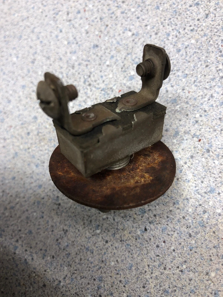 Переключатель освещения трактора Wheel Horse D-160 протестирован и работает - Изображение 3 из 3