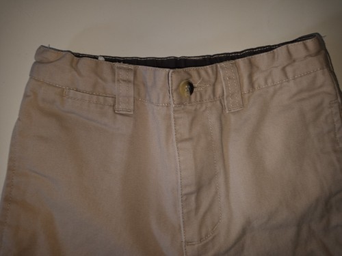 BTS-RUGGED BEAR Boys size 5 Cute KHAKI Shorts - Picture 2 of 6