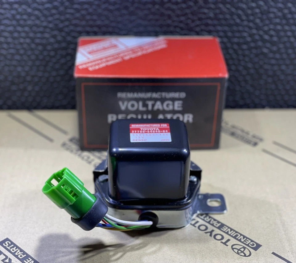 76 - 81 TOYOTA COROLLA 12V REGULADOR IC VOLTAJE DENSO OEM NUEVO Foto 4 de 4