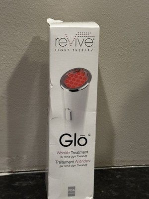 REVIVE Light Therapy Glo Portable Anti-Aging Device Wrinkle Treatment New