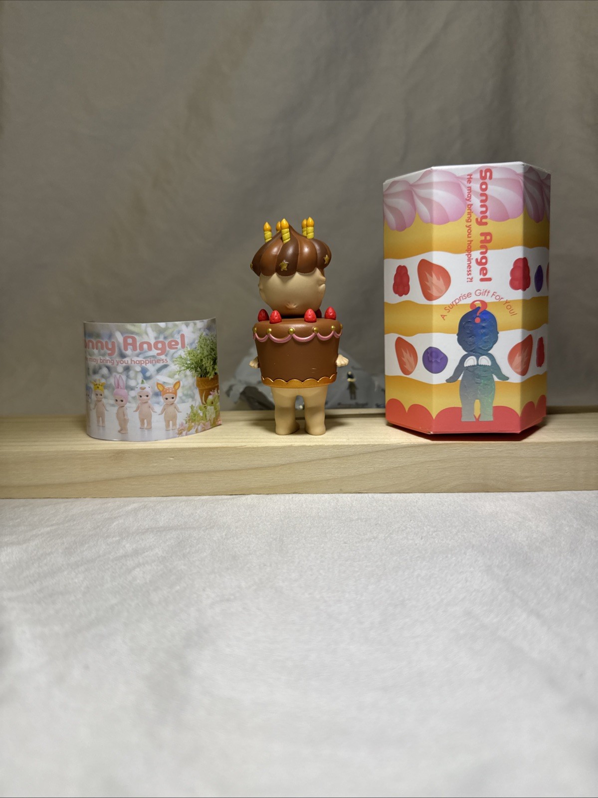 Authentic Sonny Angel Birthday Gift Series Chocolate Cake Figure With Blemish