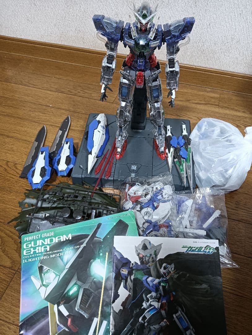 PG Gundam Exia with luminescence function & clear color & repair with all sets #