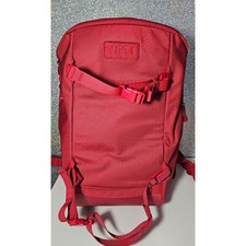 YETI Crossroads 22L Backpack Rescue Red Durab...