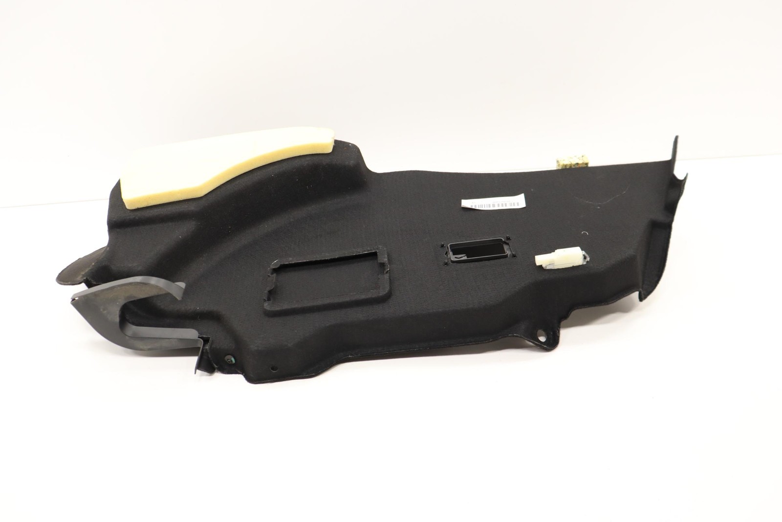 2014 - 2024 MASERATI GHIBLI REAR LEFT QUARTER COVER TRIM PANEL OEM 06700715290
