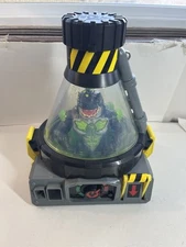 Beast Lab MAYHEM MEGASHARK Shark Action Figure Toy Lights AND Sounds Read