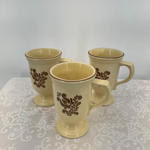 Pfaltzgraff Set Of 3 Vintage Ceramic Pedestal Mugs