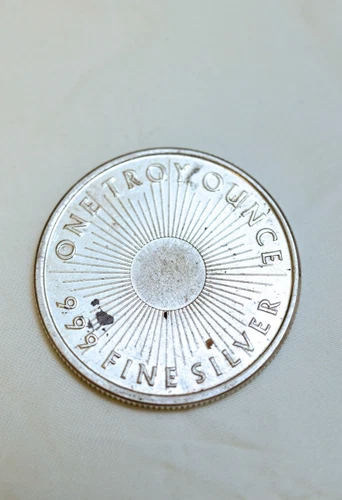 1 Troy oz Sunshine Minting .999 Fine Silver Round