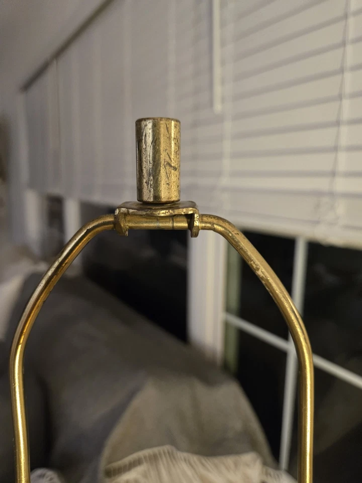 Винтажная современная тиковая белая фарфоровая лампа середины века MCM - Изображение 3 из 4