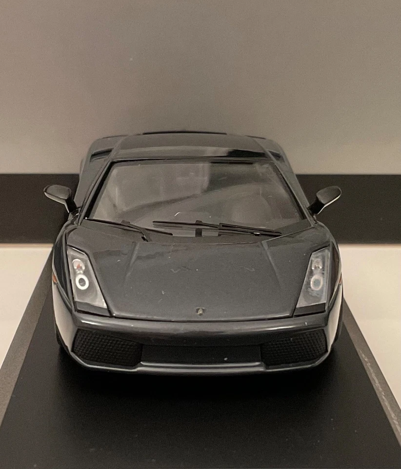 Lamborghini Gallardo SE 2005 1/43 Kyosho - Immagine 2 di 4