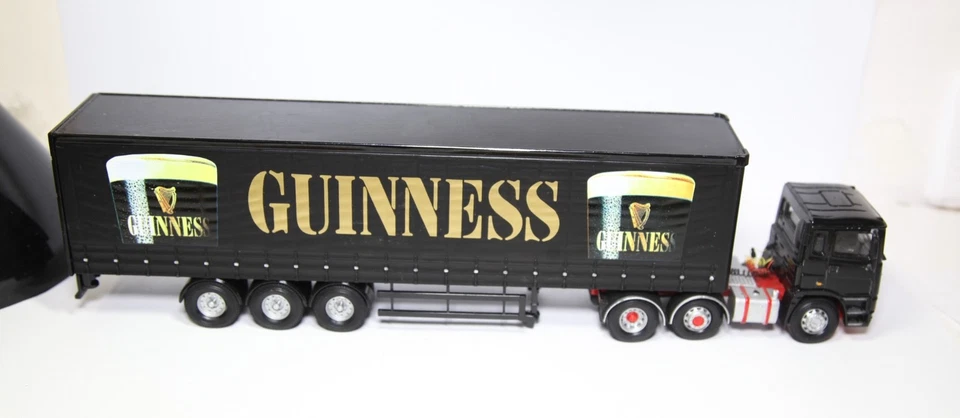 Corgi ERF EC Guinness Curtainside - 1:50 Scale - Image 3 of 4