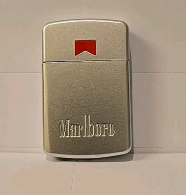 Marlboro Feuerzeug USB Sturmfeuerzeug in Silber elektrisch Glühpunkt NEU + OVP