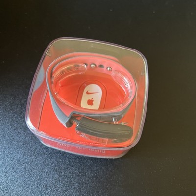 Nike Plus Sport Band Nikerunning Pedometer WM0057  068 New Sealed! 